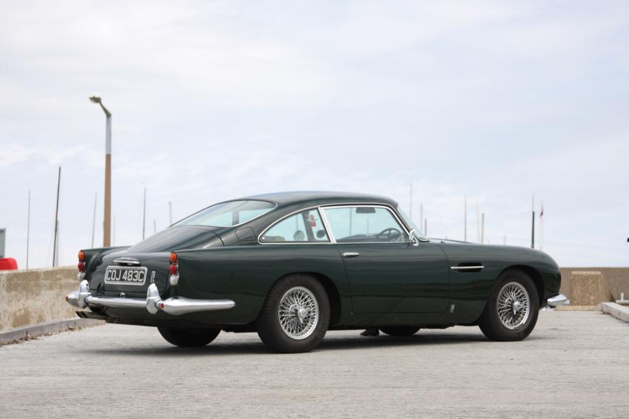 Aston Martin DB5 1965 года  (фото 6 из 19)